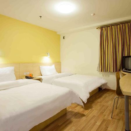 7Days Inn Huaihua Mayang Binhe Road Buitenkant foto